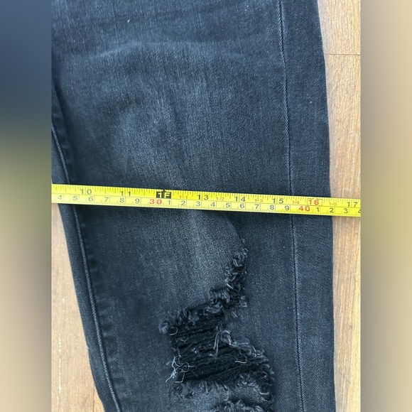 Flying Monkey | Women’s black distressed skinny jeans - Picture 16 of 16